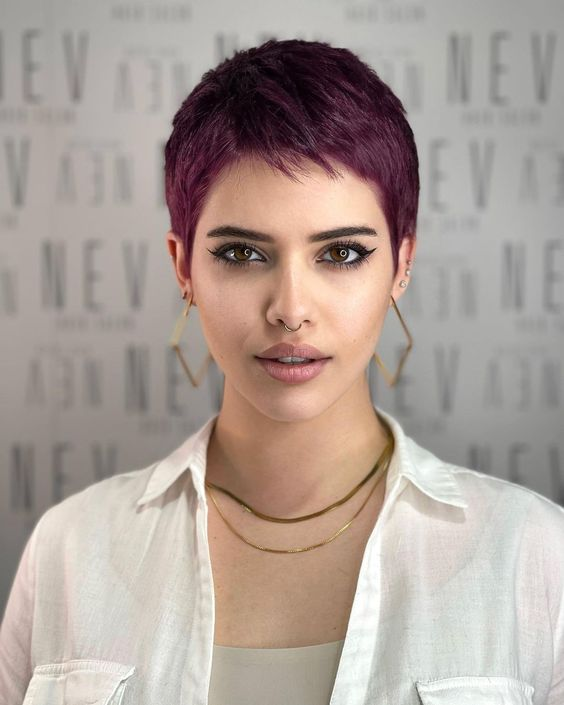 10. Unordentlicher, sehr kleiner Pixie