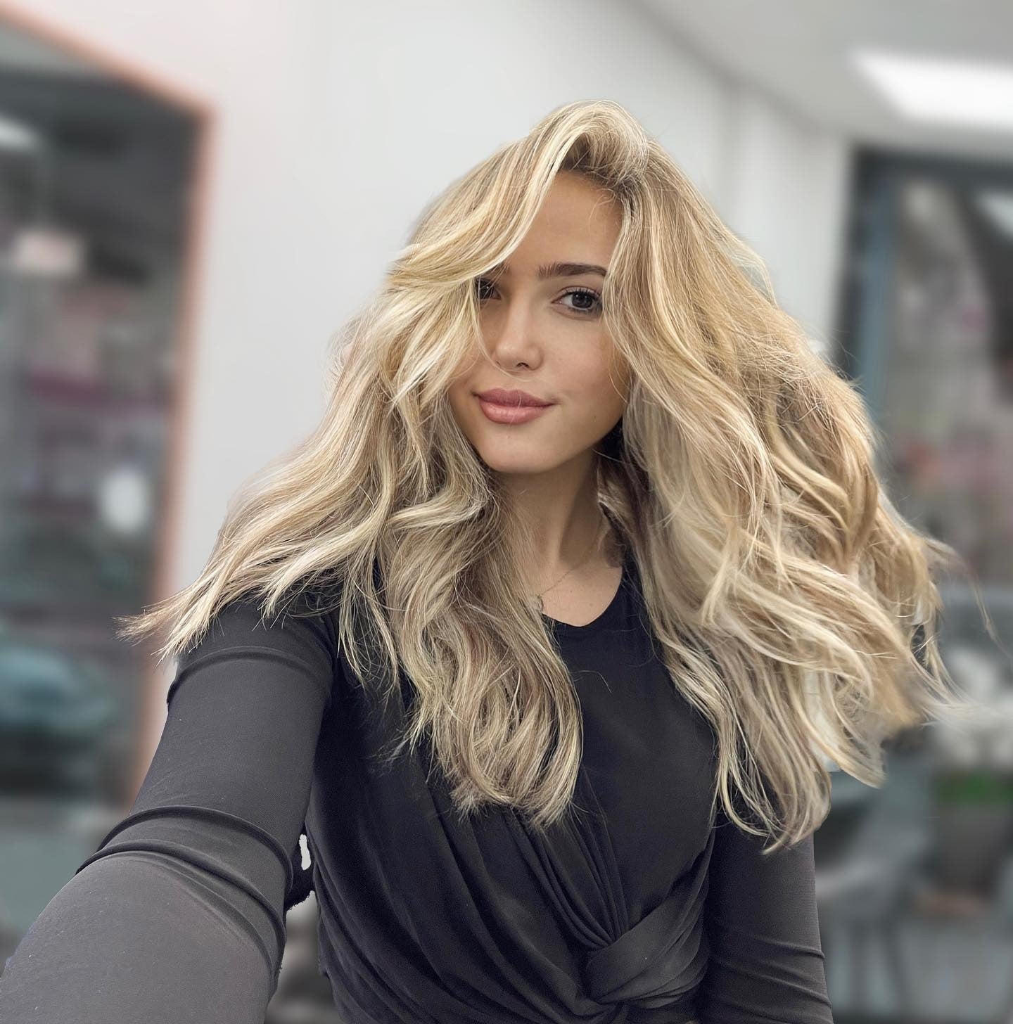 10. Mischdreckig Blonde mit weichem Ombre -Finish (schmutzige blonde Haarfarbe)