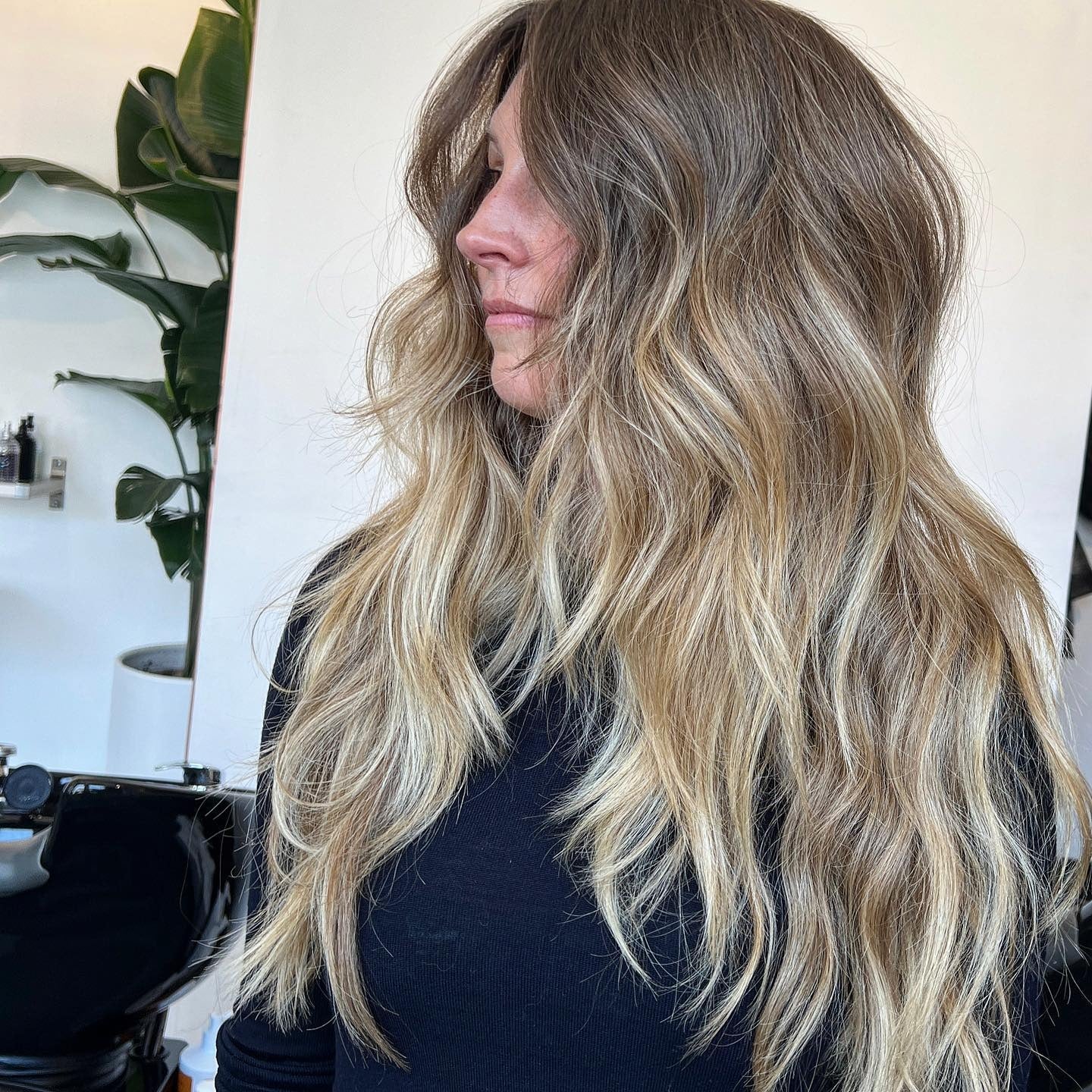 10. Bronde Beach Layers (flauschige Frisuren)