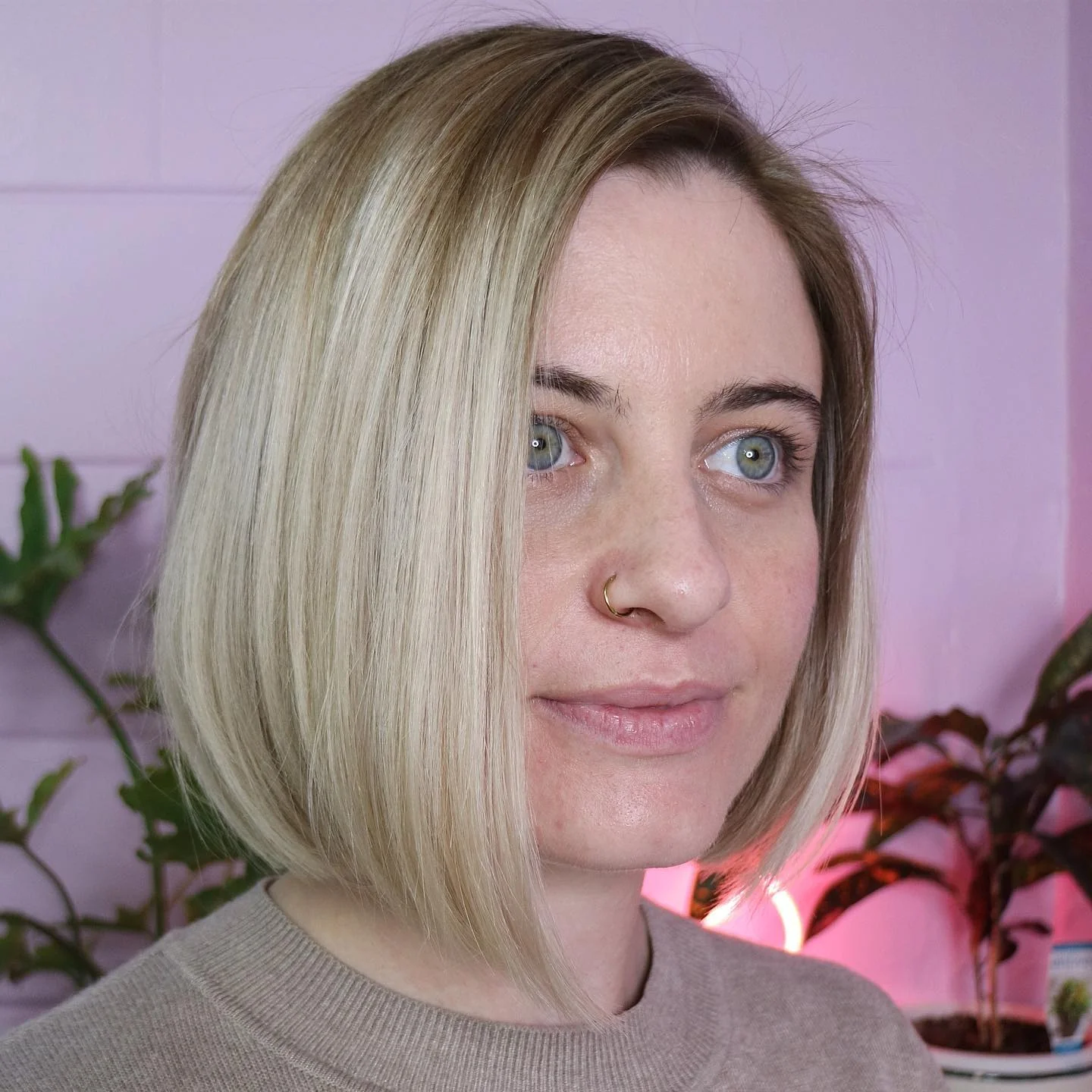 10. Klassischer A-Linien-Bob mit hellem Naturblond (A-Linien-Bob-Haarschnitt)