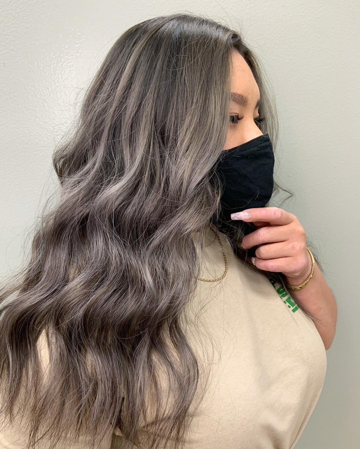 10. Dimensional Pilzgrauwellen (graue Haarfarbe)