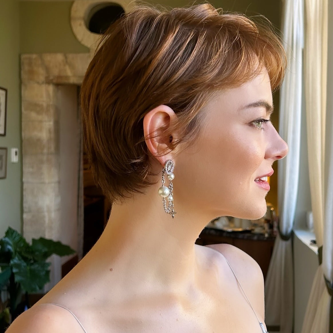 10. Soft Cinnamon Pixie mit Micro -Pony (lange Pixie -Schnitte)