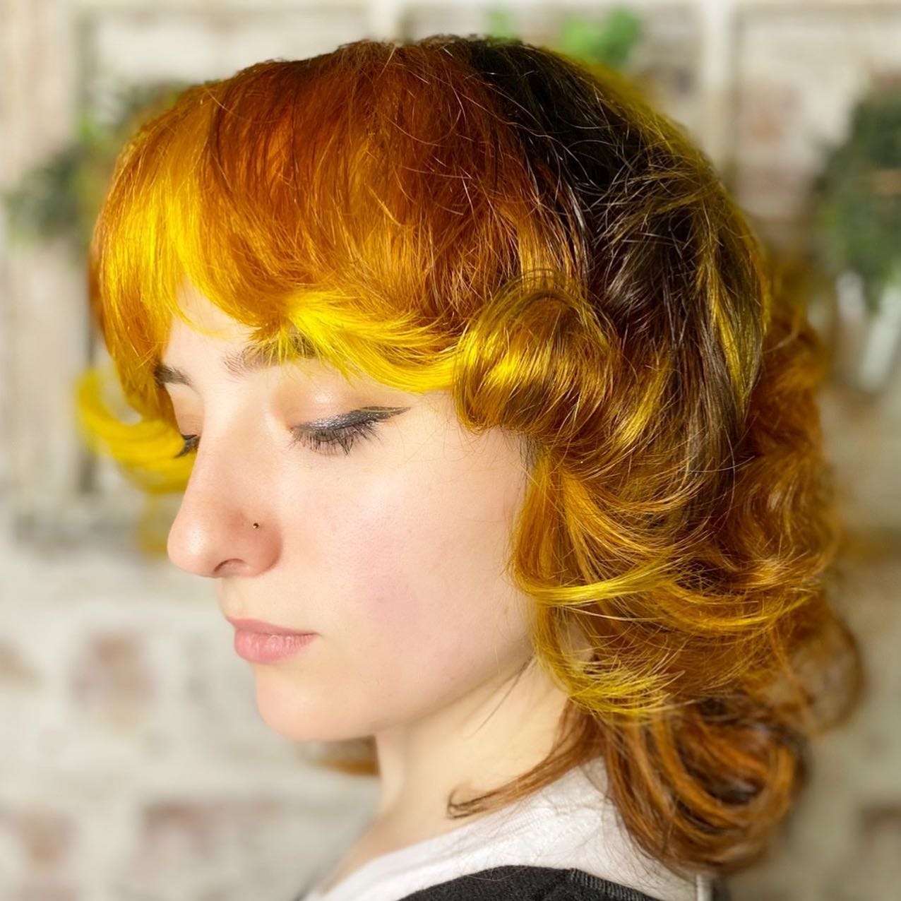 11. Golden Sunset Shag mit geformten Wellen (Frisuren der 70er Jahre)