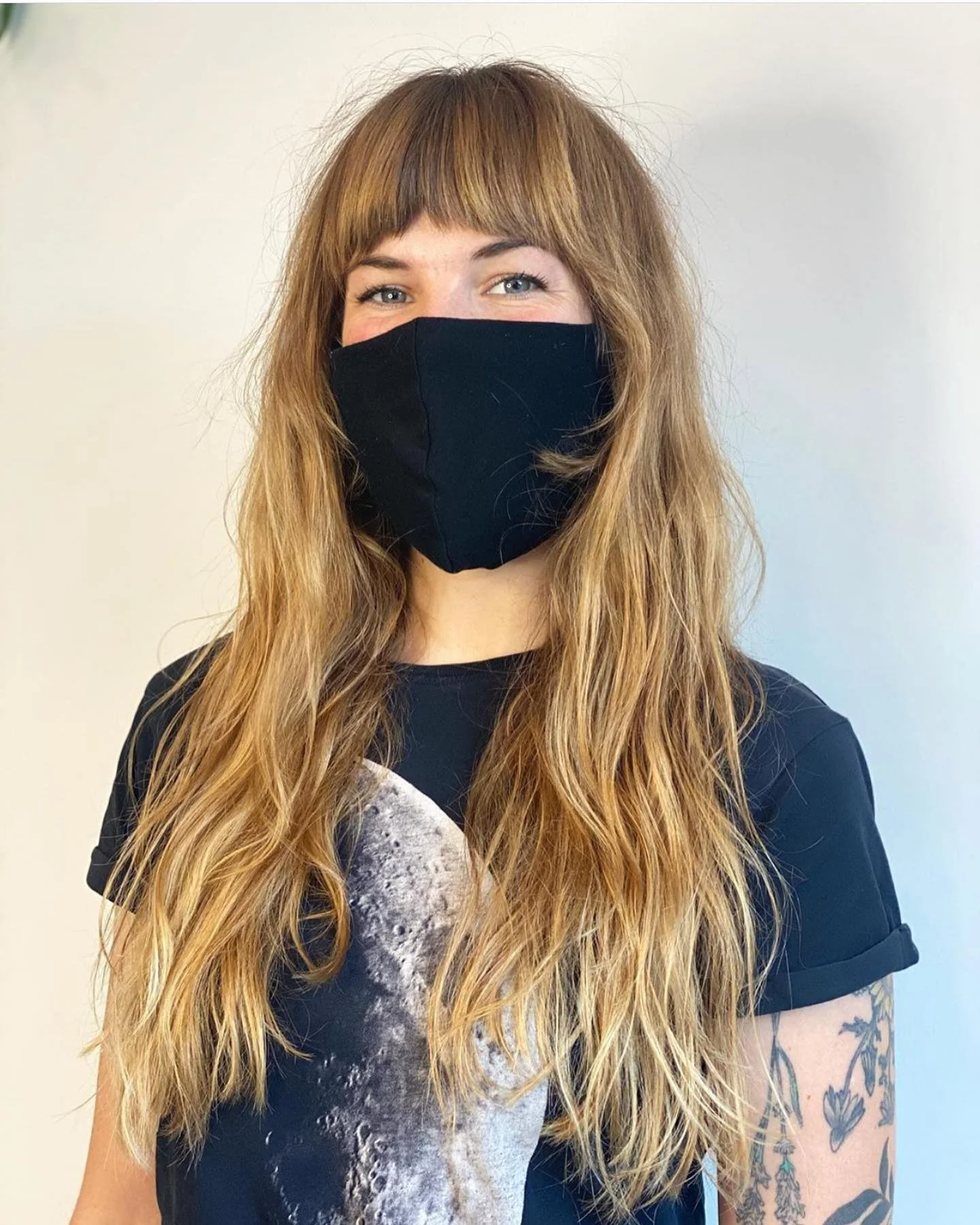 12. Goldener Shag mit abgerundetem Vollfransen (langes, struppiges Haar)