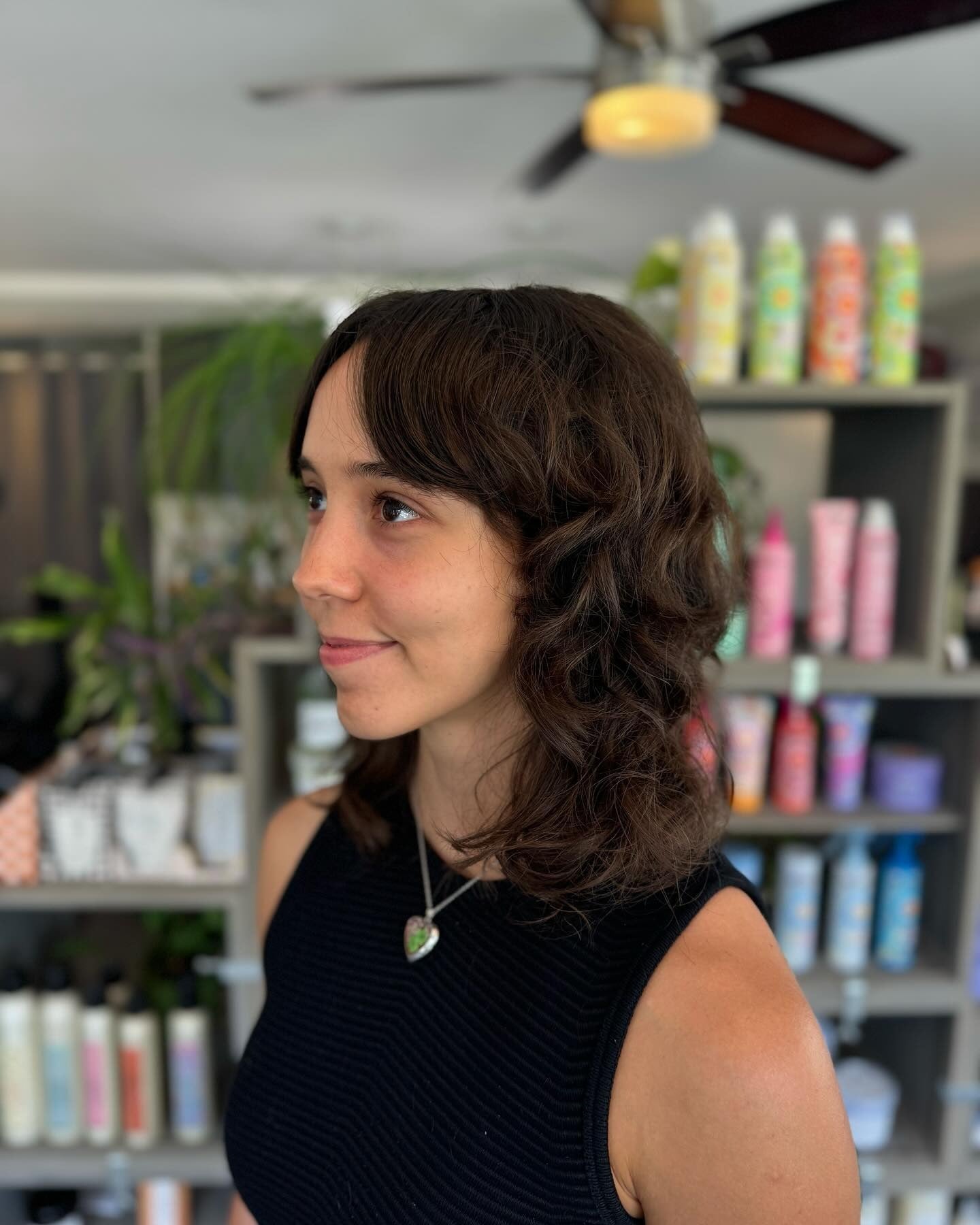 12. Natural Curly Wolf geschnitten mit weicher Vorhangrand (Wolfshaarschnitte)