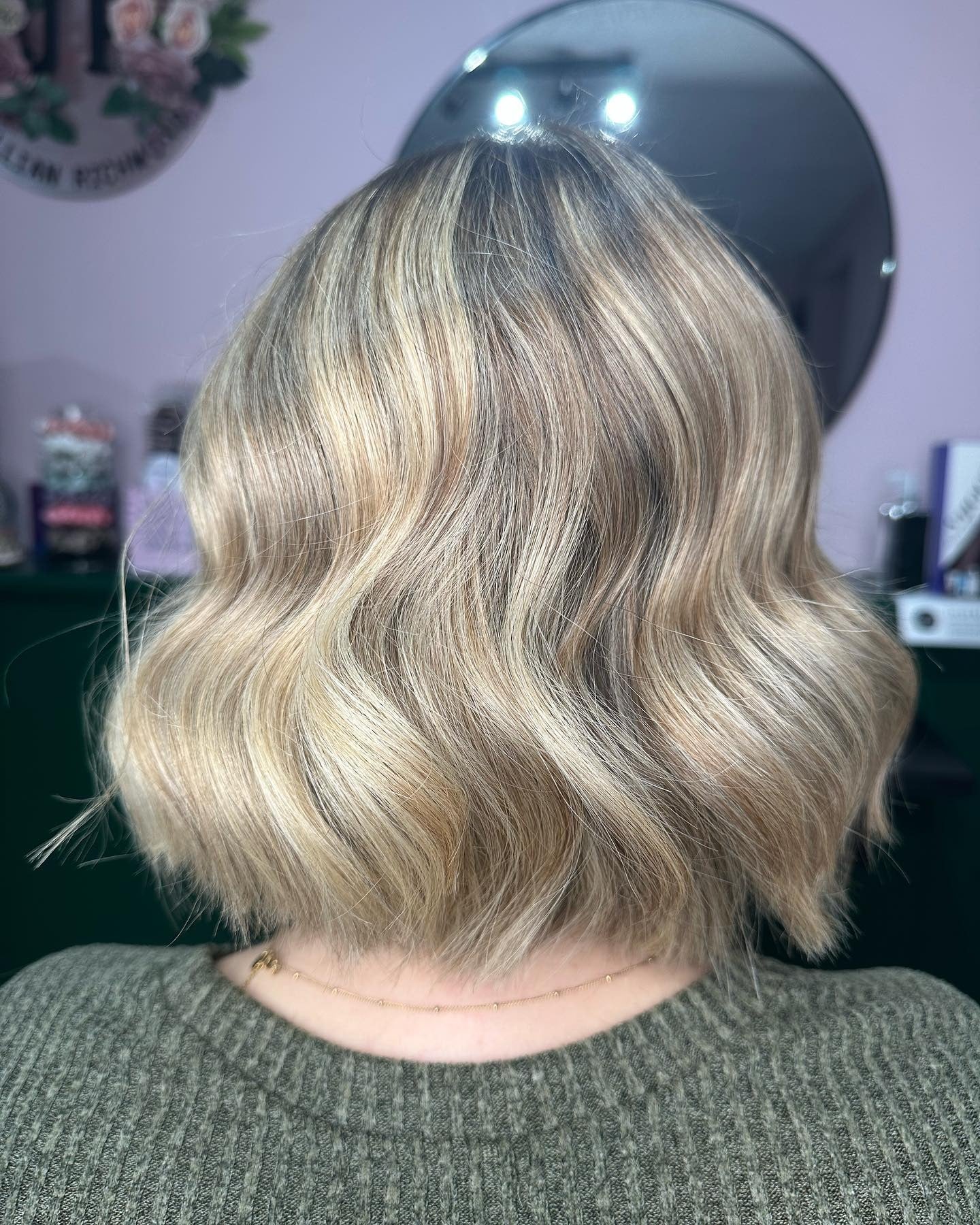 12. Weicher, stumpfer Bob in kühlem Perlblond (Blunt-Bob-Frisuren)