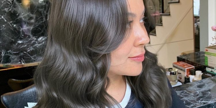 13 Gründe dunkle aschbraune Haarfarbe sind immer eine gute Idee