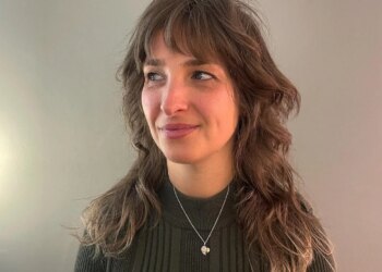 13 lange Wolfshaarschnitt-Looks für 2025