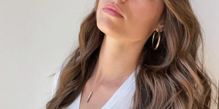 13 lange, strukturierte Schichten für einen weichen, lebendigen Look