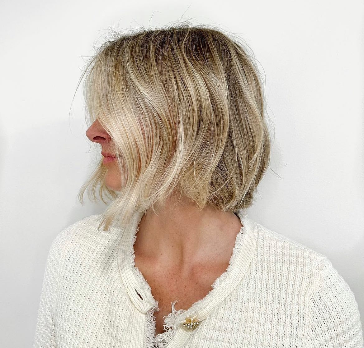 13. Soft Blonde Bob mit natürlichen Schichten (Kinnlänge Bob)