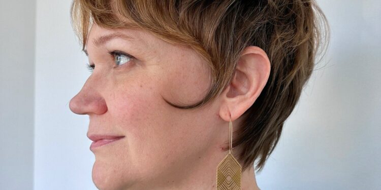 14 Must-Try Shaggy Pixie Haircuts für einen frischen Look
