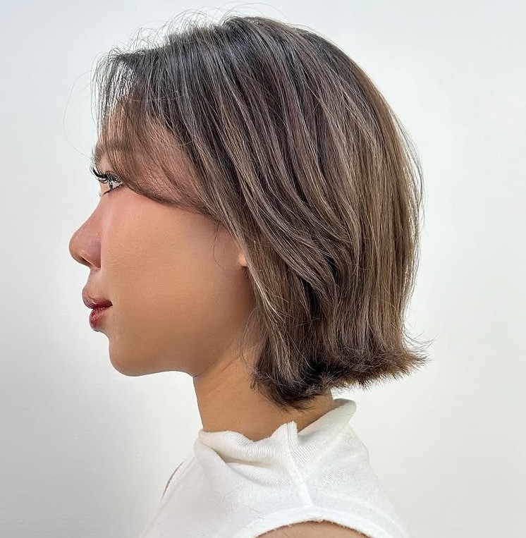 Aufgegossene Enden der 2000er Jahre Haartrend