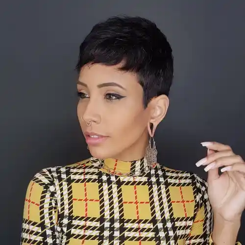 Pflegeleichter Pixie für dickes Haar