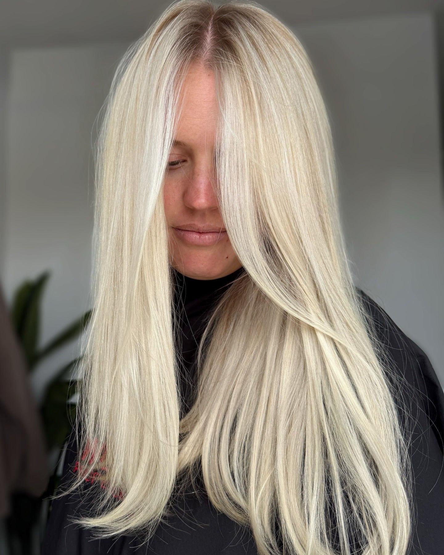 14. Platinumbloßschichten mit Vorhangrand (Platinblondes Haar)
