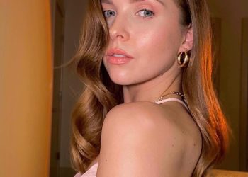 15 Glamwellen Frisuren für moderne, glamouröse Frauen