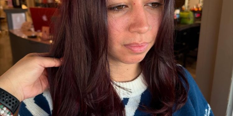 15 Kirschbraun Haarfarbe Inspirationen für Ihren nächsten Salonbesuch