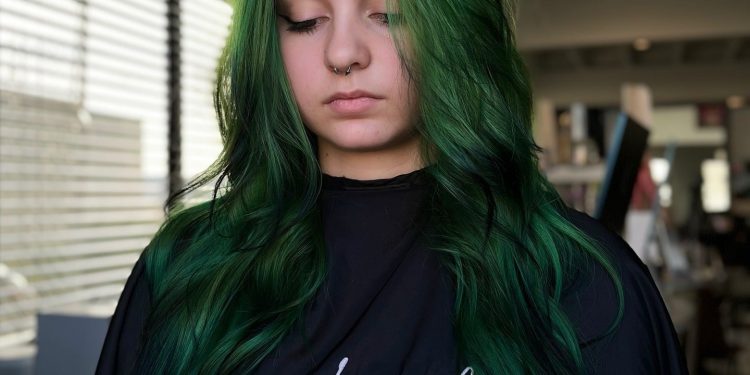 15 frische grüne Haarfarbe Inspirationen