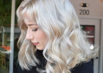 15 legendäre platinblonde Frisuren, die es wert ist, zu sparen