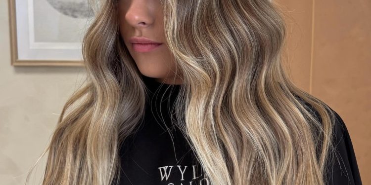 15 perfekte helle aschblonde Haarfarbe Looks