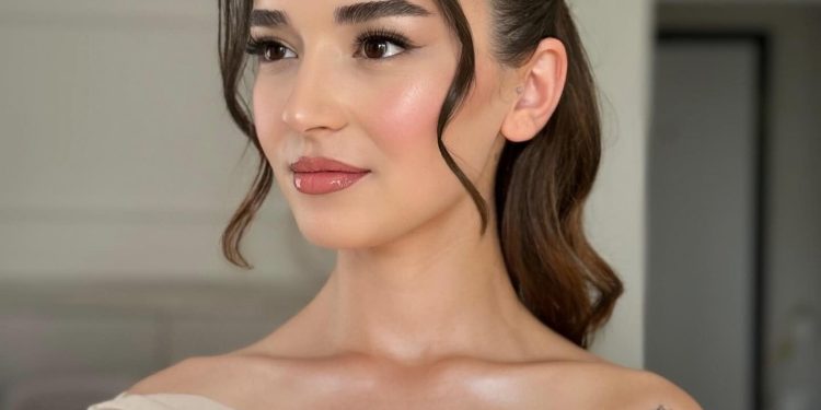 16 romantische Braut Frisuren für Hochzeitsinspiration