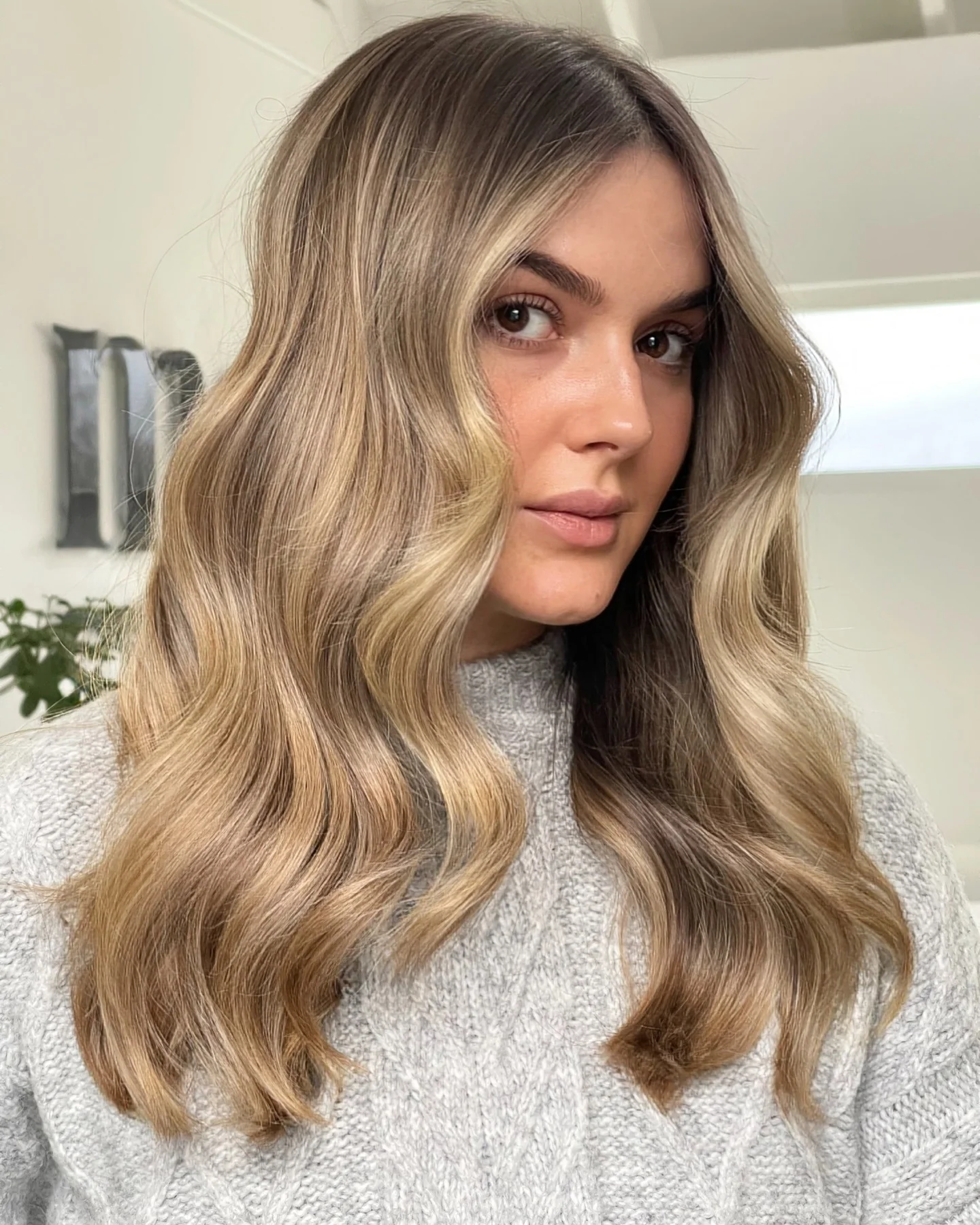 17. Creme-Honig-Balayage (Karamell-Honig-Blond)