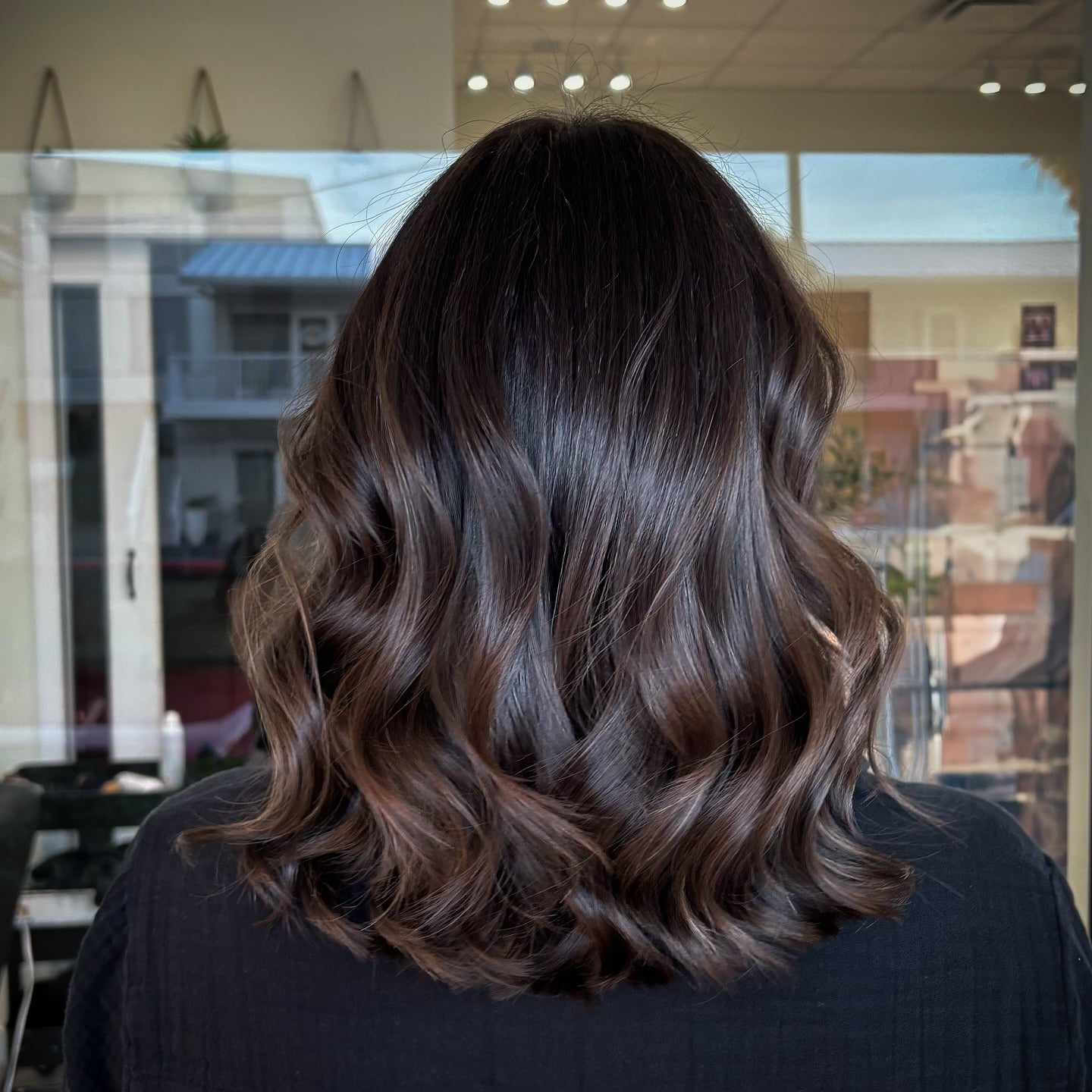 17. Polierte Mokka -Wellen (brünette Haarfarbe)