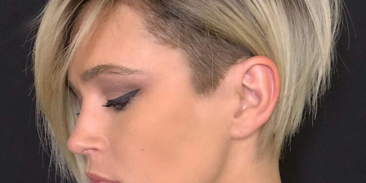 18 asymmetrische Frisuren für die sofortige Kante