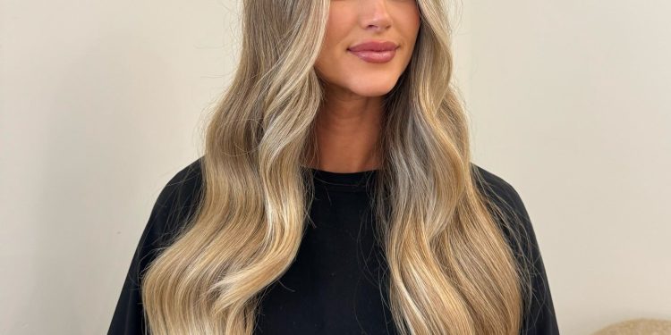 18 atemberaubende sandige blonde Haarfarbe Ideen, die Sie sehen müssen