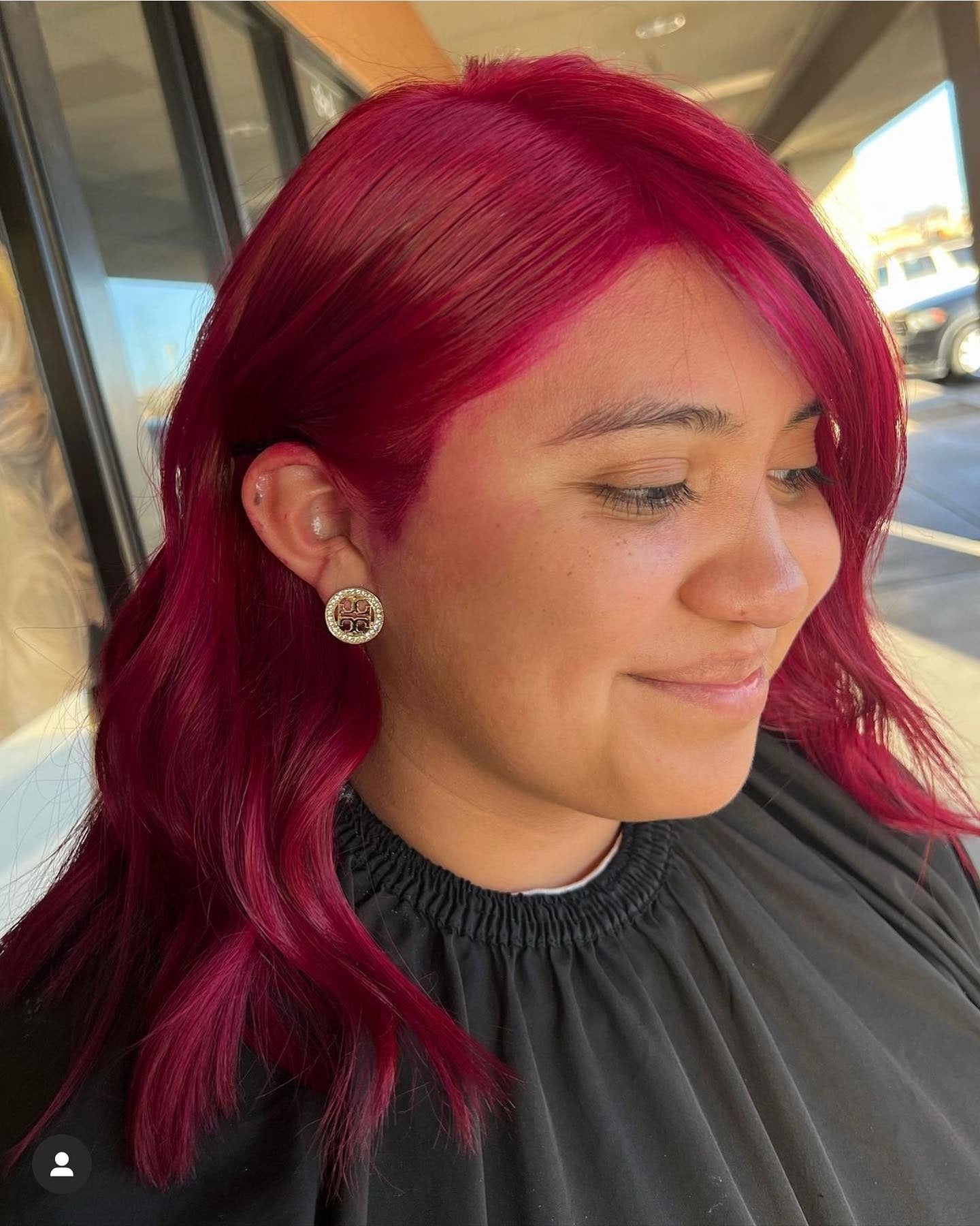 19. lebendige Beeren rote Wellen mit Seitenteil (Magenta Haarfarbe)