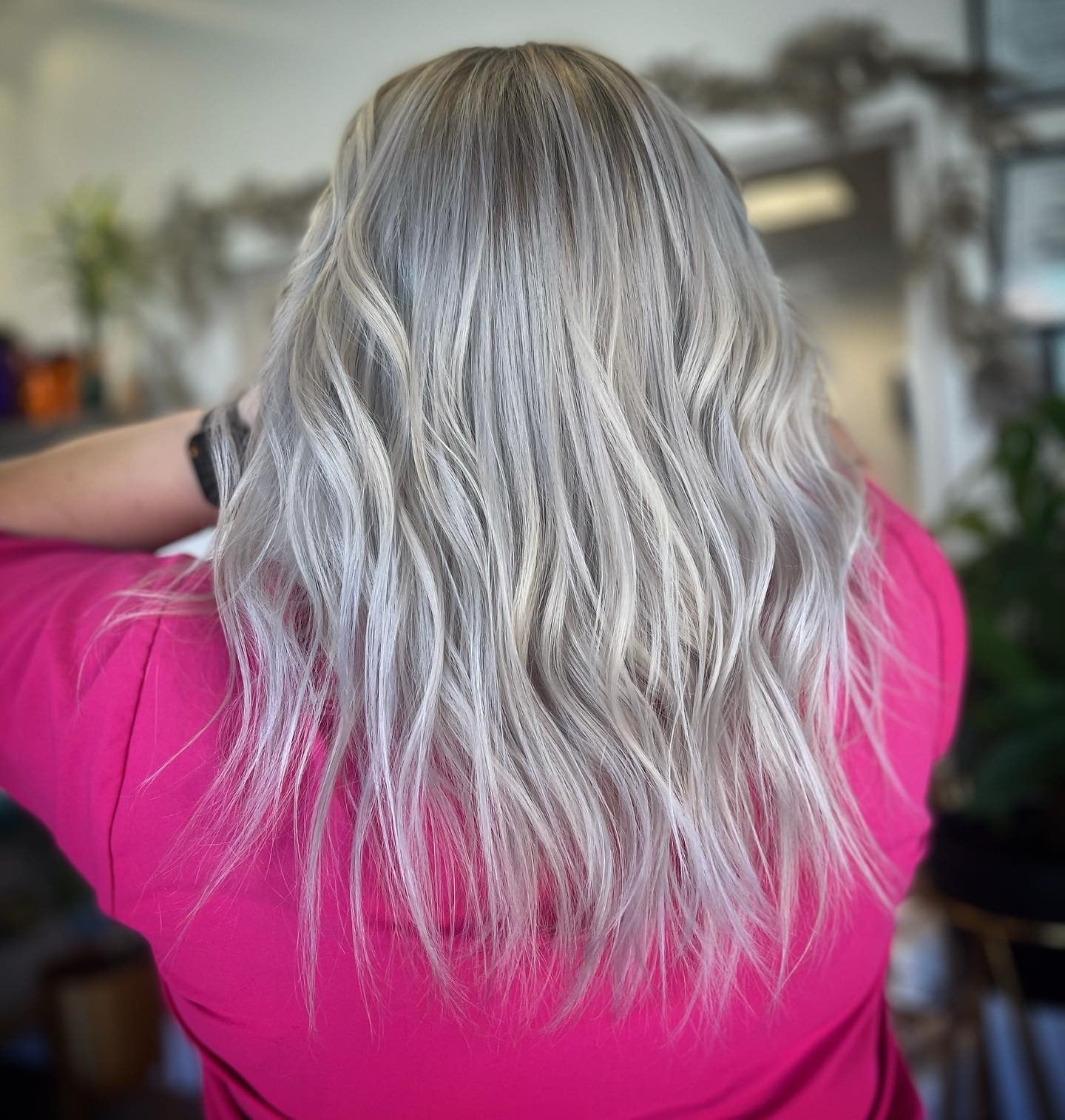 2. Dimensional Ash Platinum mit gelebten Schichten (Asche Platin-Haarfarbe)