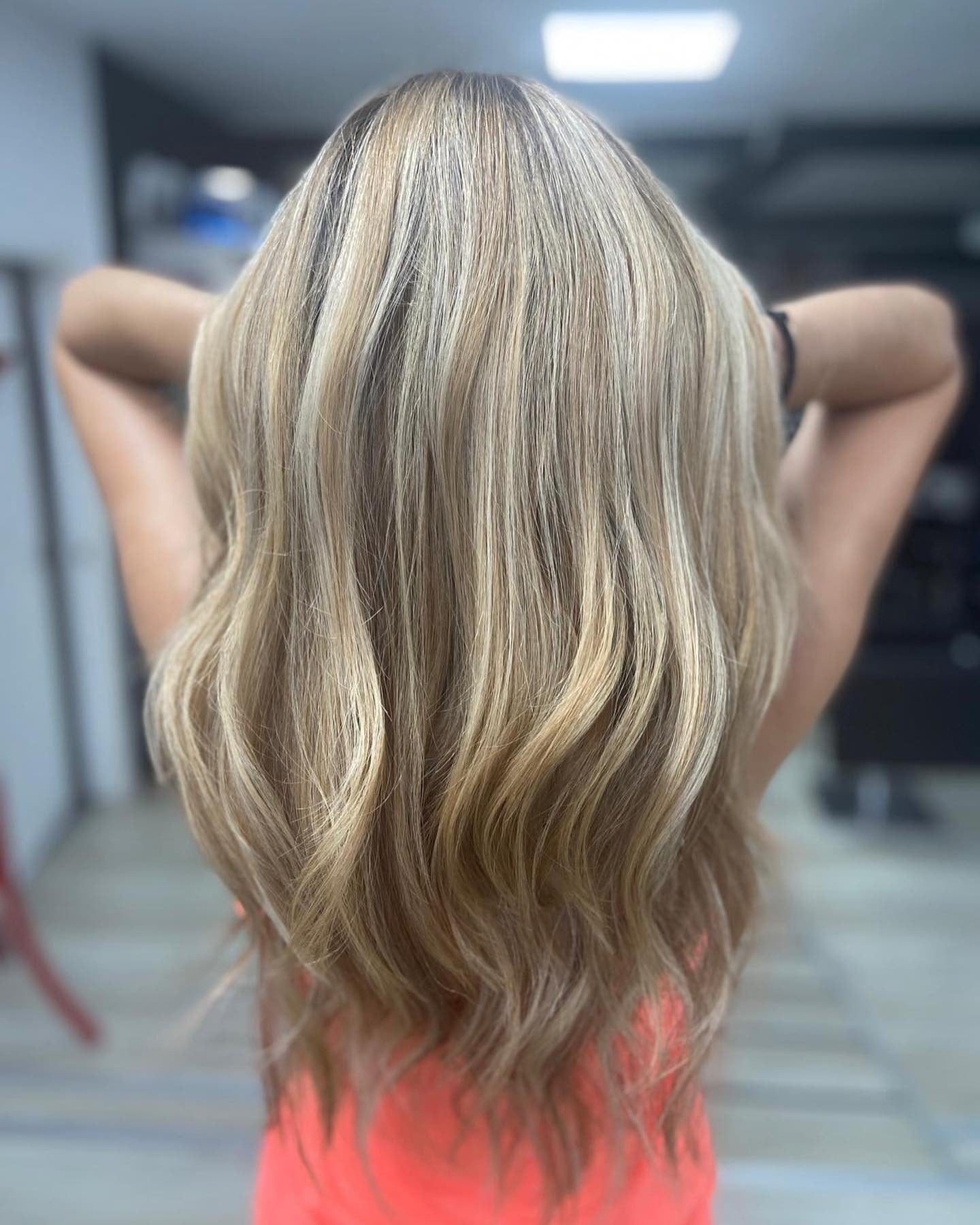 2. Golden Blonde Schichten (helle Haarfarbe)