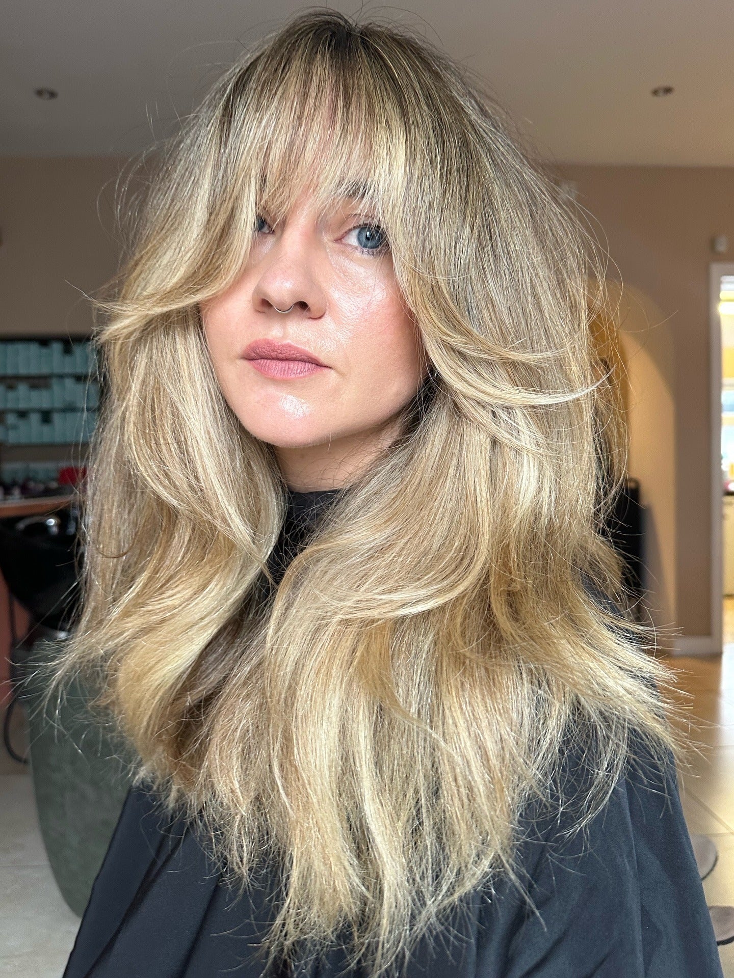 2. Golden Curtain Shag (flauschige Frisuren)