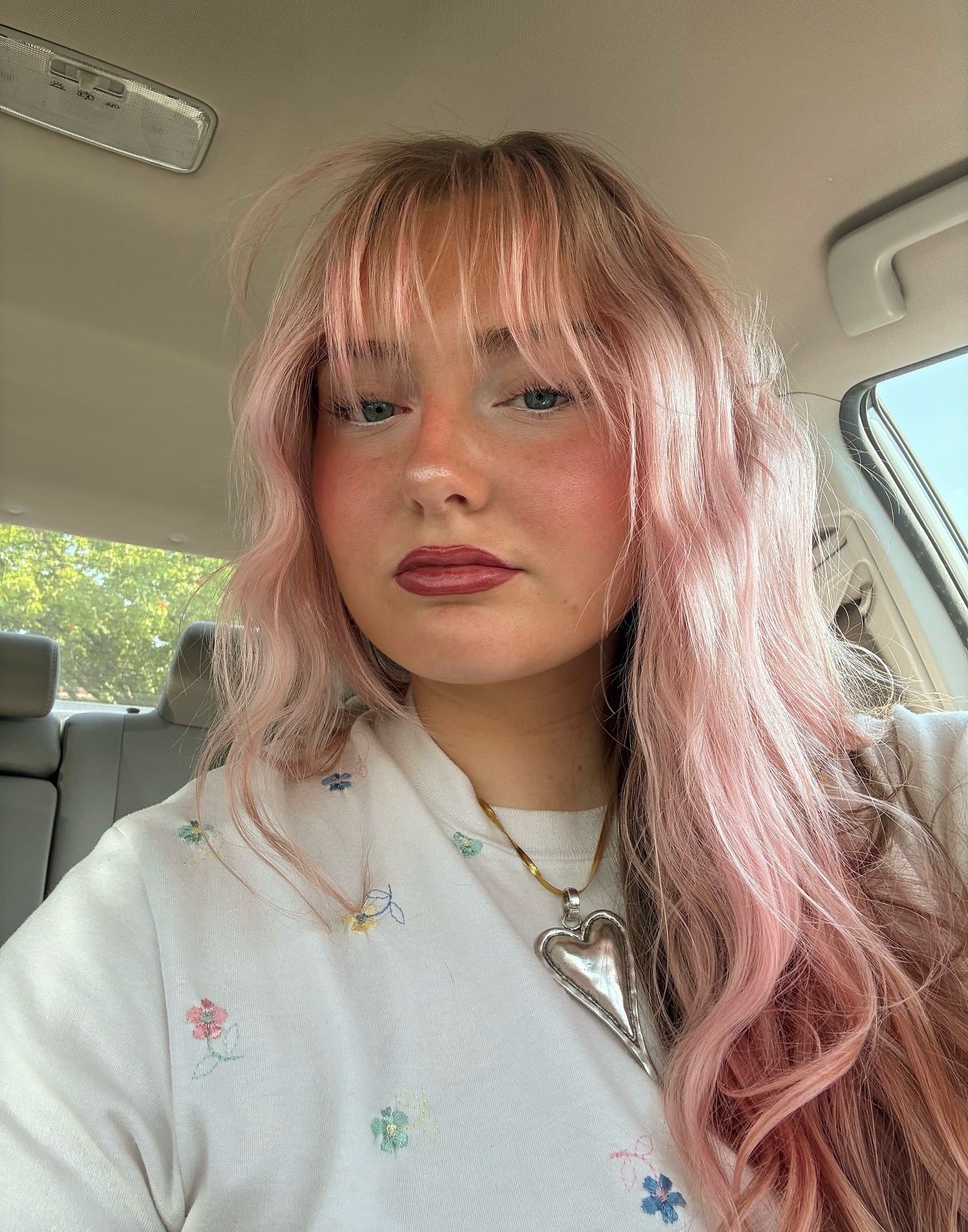 2. Rosequarzwellen mit wispy Rand (pastellrosa Haarfarbe)