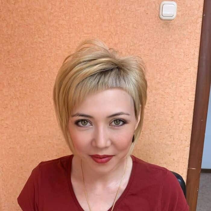20 coolste asymmetrische kurze Haarschnitte für einen mutigen schicken Look - 129