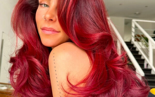 11 mutige und schöne rote Haartöne, die die Show stehlen