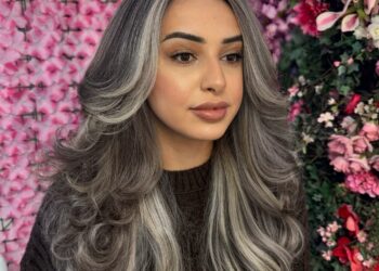 25 stilvolle Möglichkeiten zum Tragen heben die Haarfarbe hervor