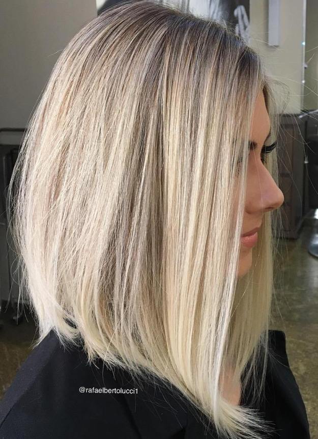 Platinblonde Lob