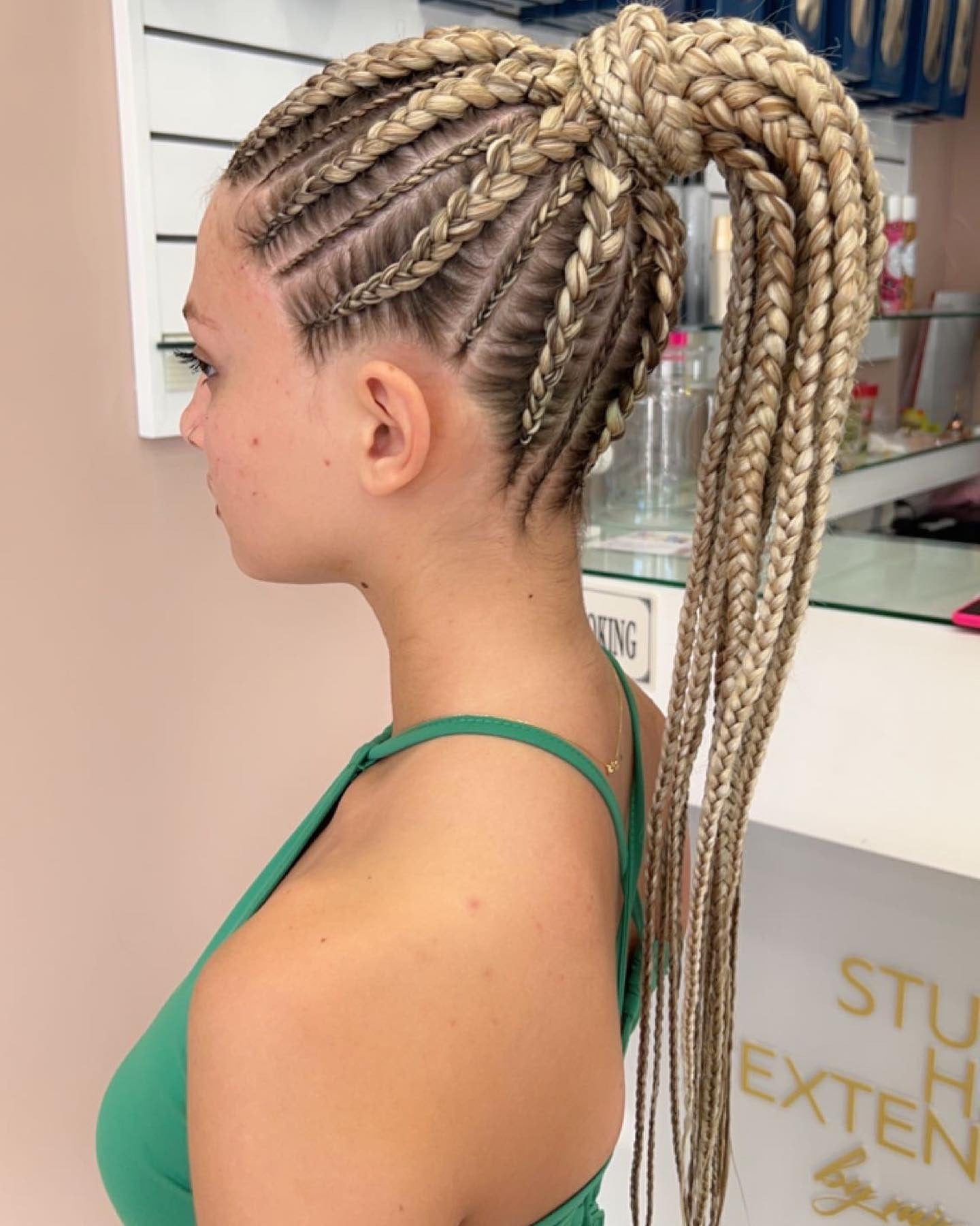 3. Blonde Cornrow Pferdeschwanz (Cornrow Frisuren)