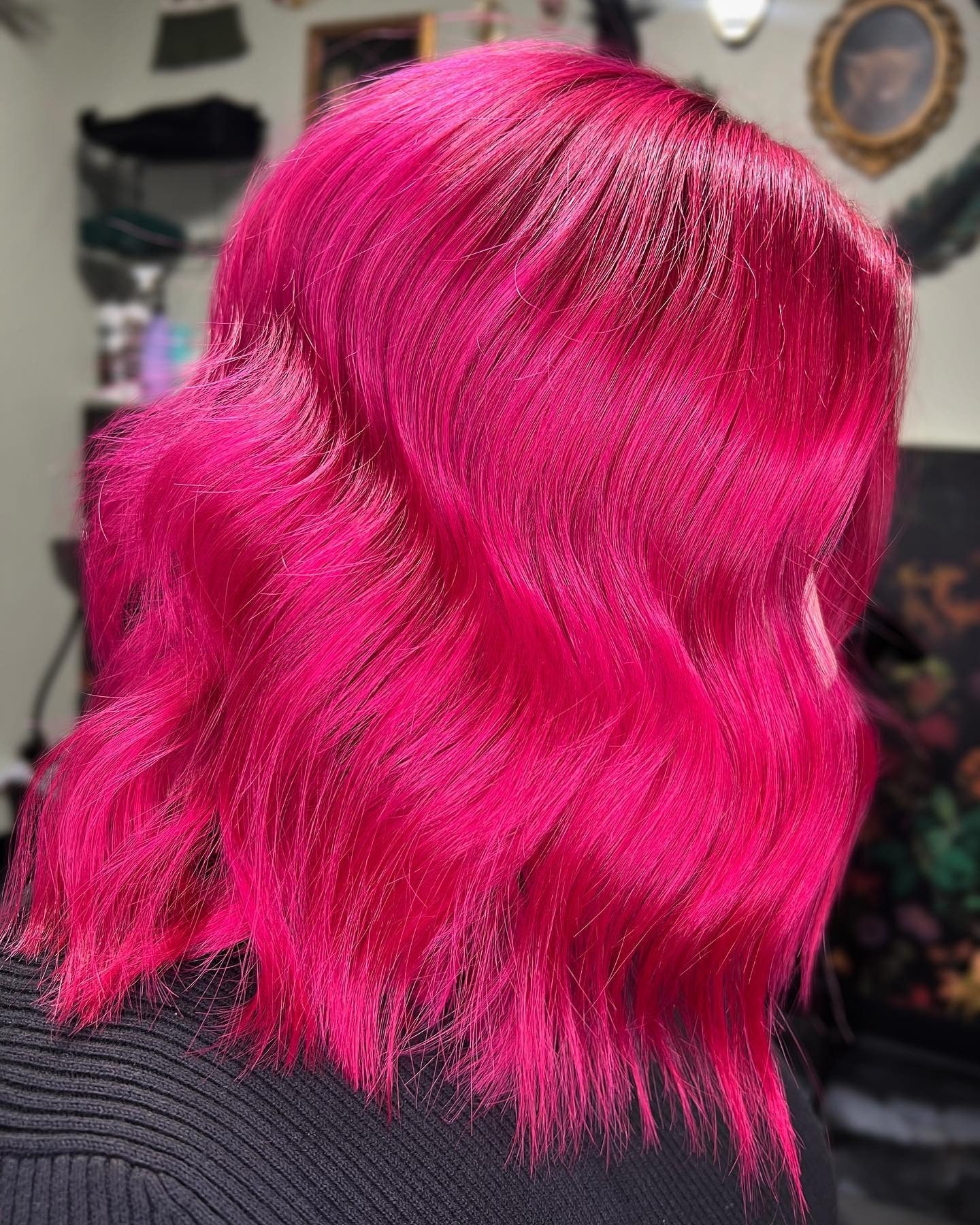 3. Fett rosa Lob mit flüssiger Textur (Farbe Pink Haare)