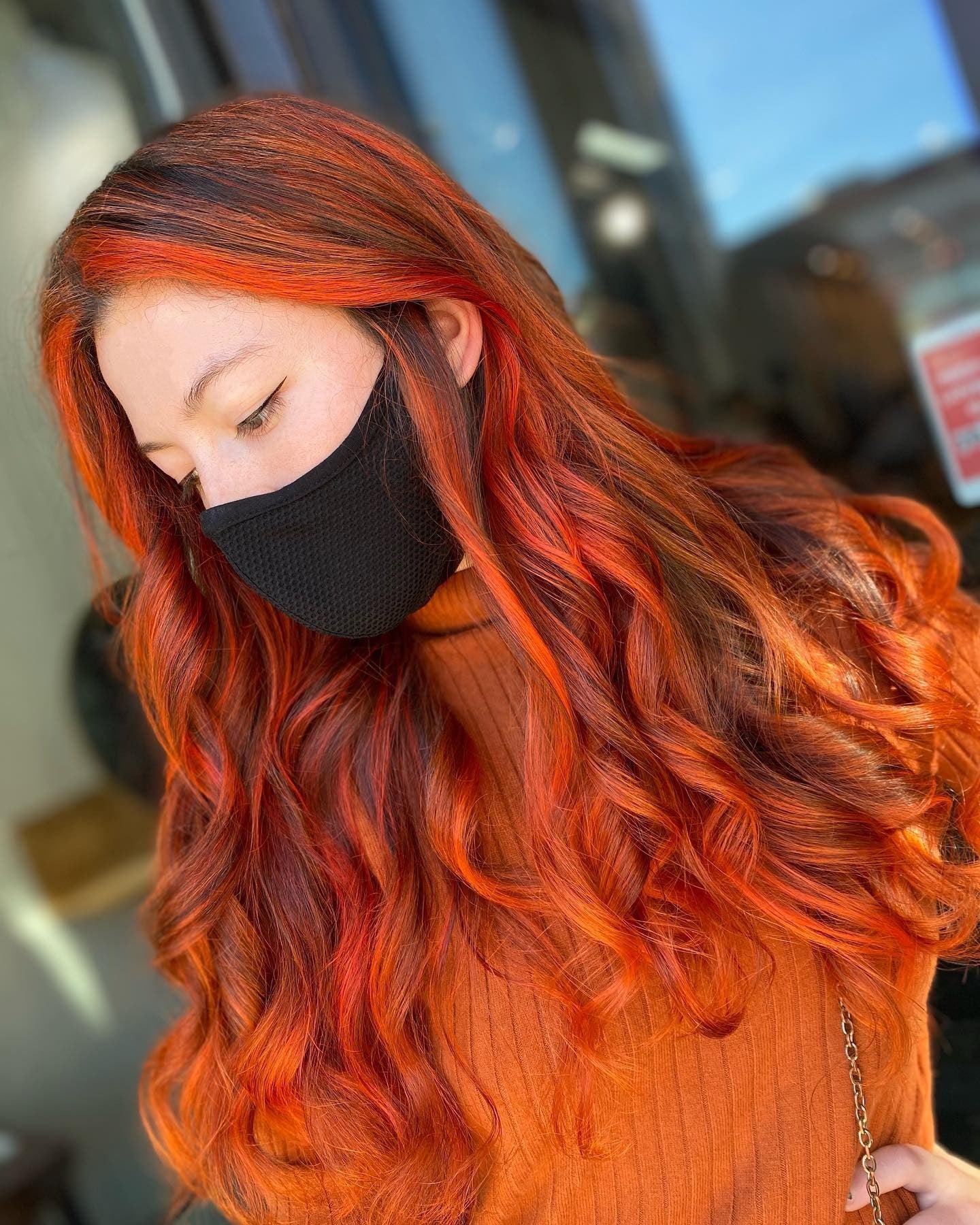 3.. Luminous Auburn mit schwarzen Lowlights (rot -orange Haarfarbe)