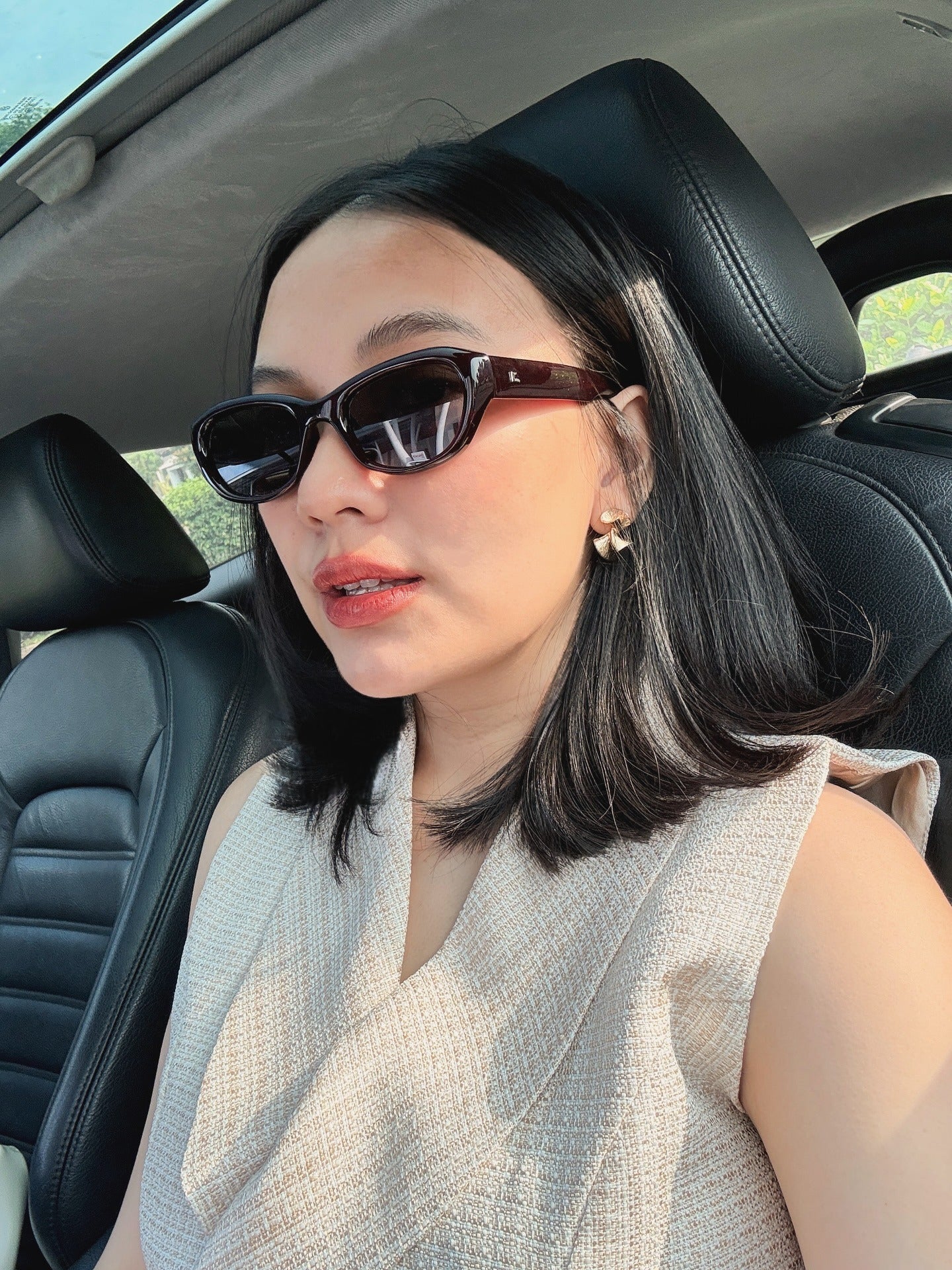 3. Schlanker schultertraining geschnitten in Jet Black (kurze Frisuren)