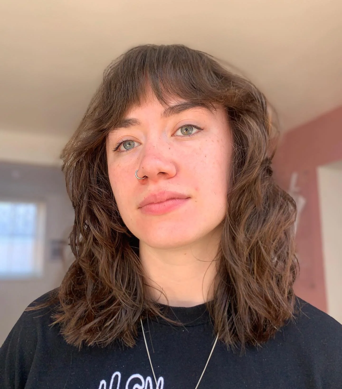 3. Tousled Medium Shag mit weichen Fransen (Shaggy Haircuts)