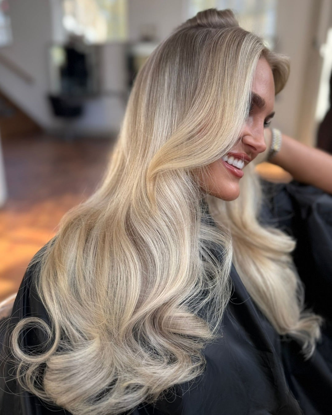 4. Golden Pearl Glamour (Perlblonde Haarfarbe)