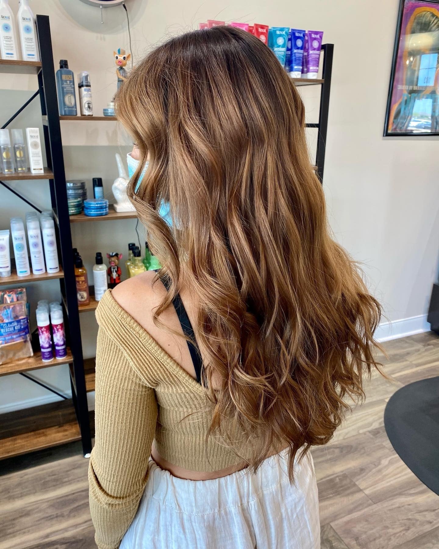 4. Honigbronze Locken (Frühlingshaarfarbe)