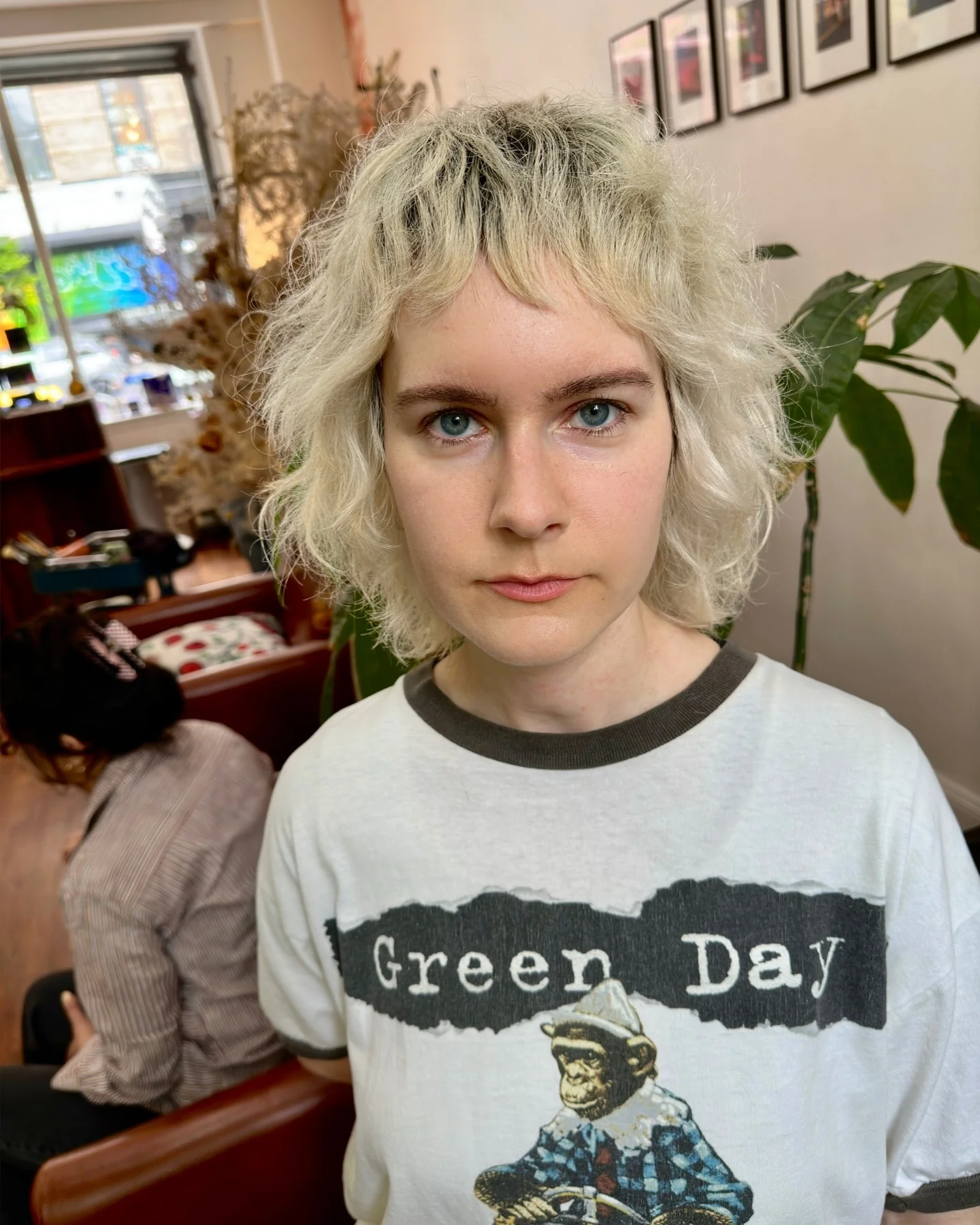 4. Soft Brunette Wolf Bob (kurzer Wolfshaarschnitt)