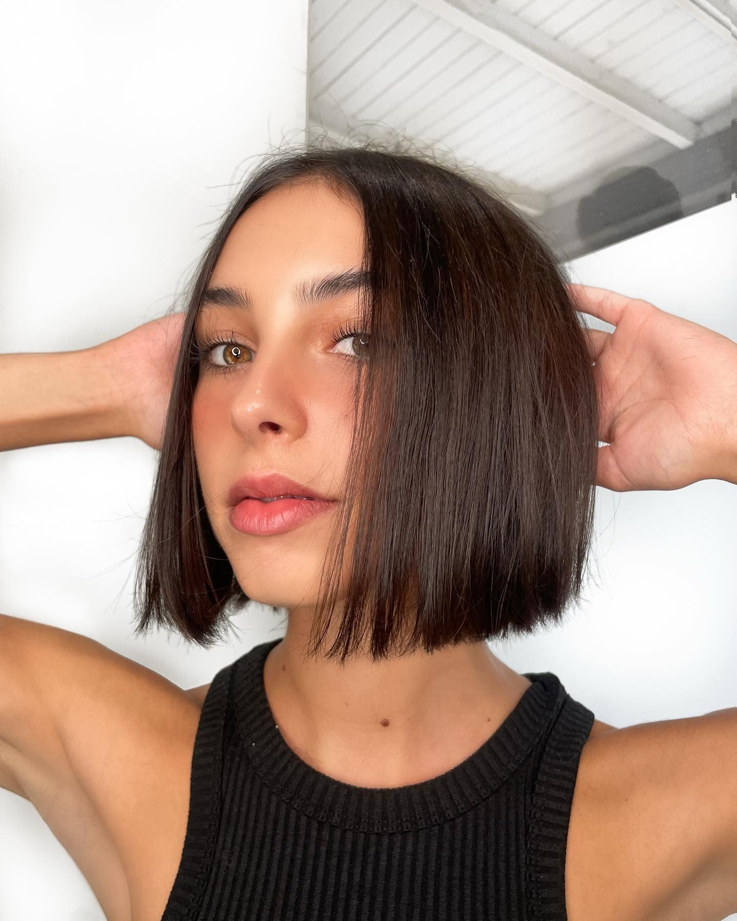 4. Strukturierte Schokoladen -Blunt Cut (stumpfe Bob -Frisuren)