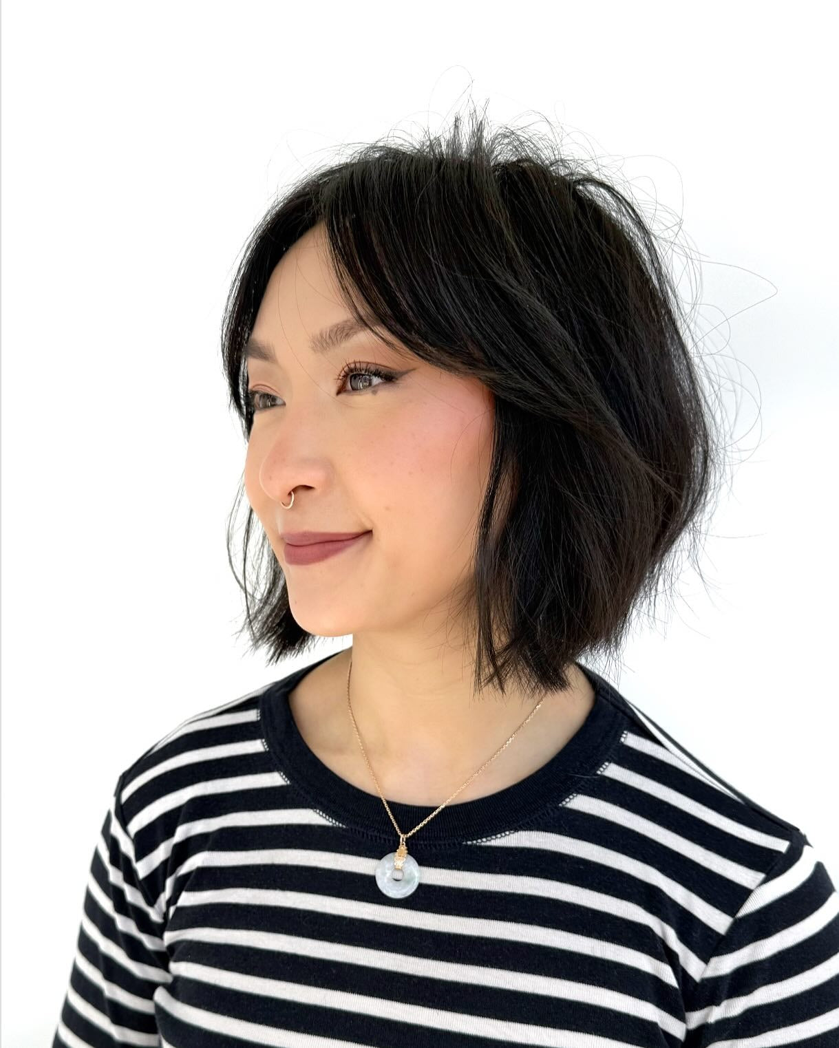 4. Tousled Bob mit luftigen Vorhang Pony (kurze, abgehackte Haare)