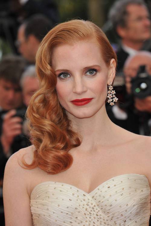 Side Downdo Amber Red Haarfarbe