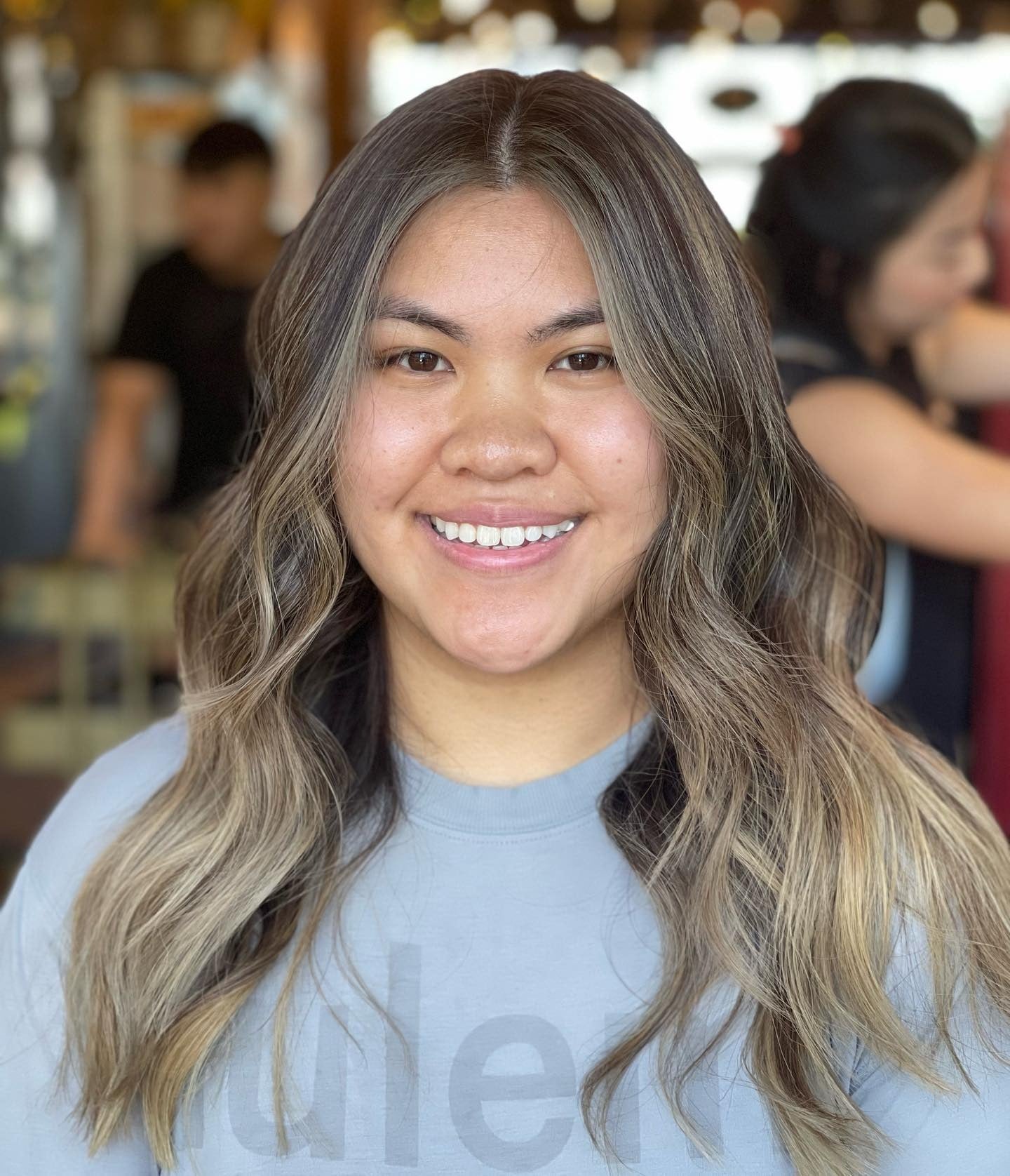 5. Gesichts-aschblonde Balayage (Ascheblonde Balayage)