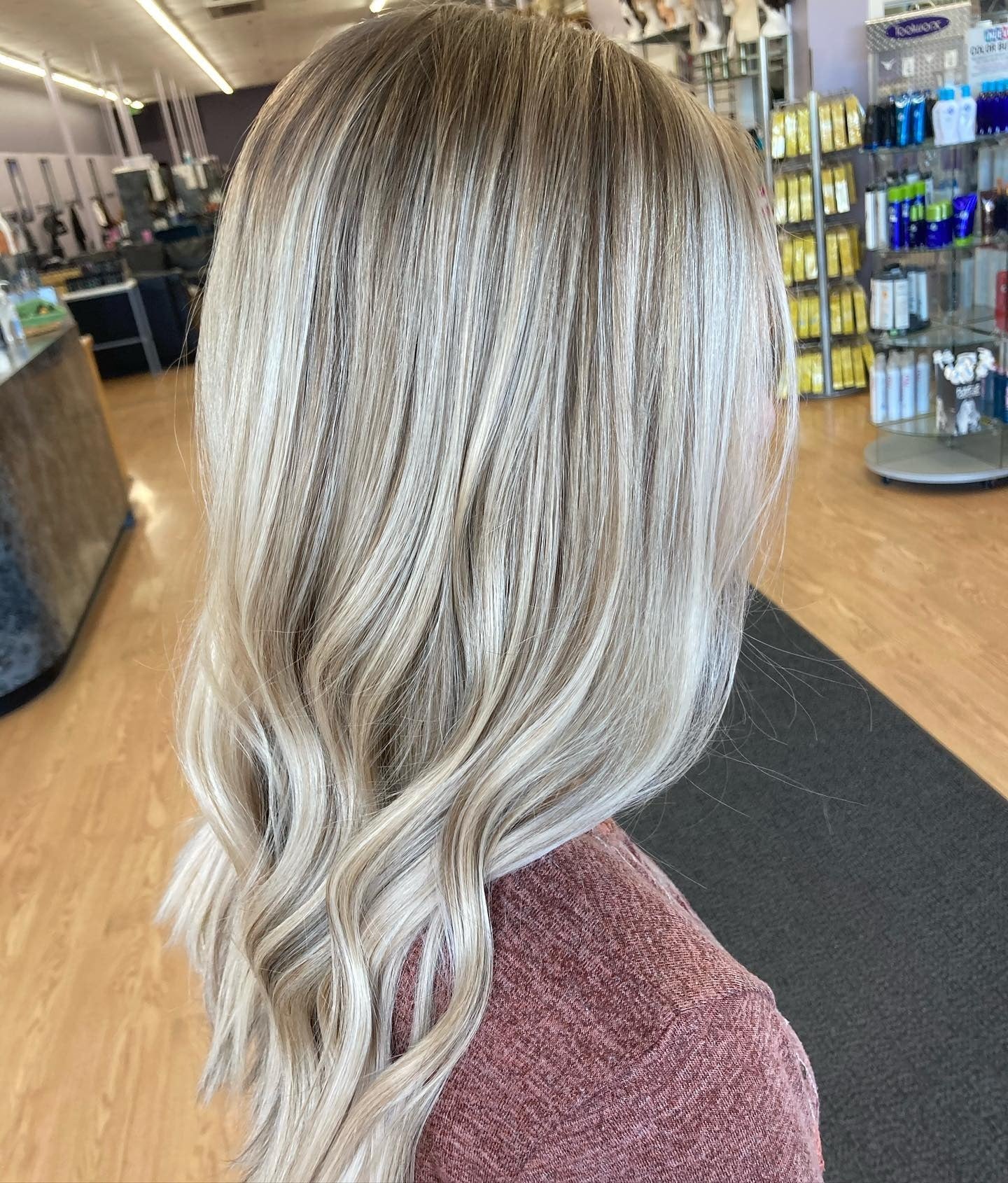 5. Perlenascheblond (helle Haarfarbe)